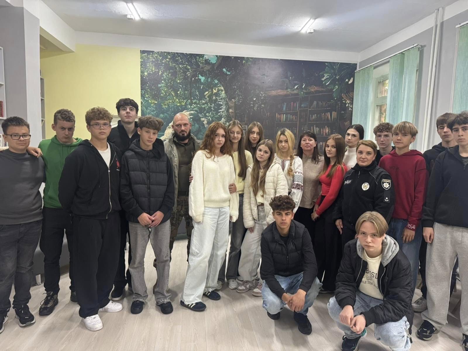 Спілкування з Героєм